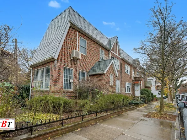 1473 East 23rd Street image 1 of 27