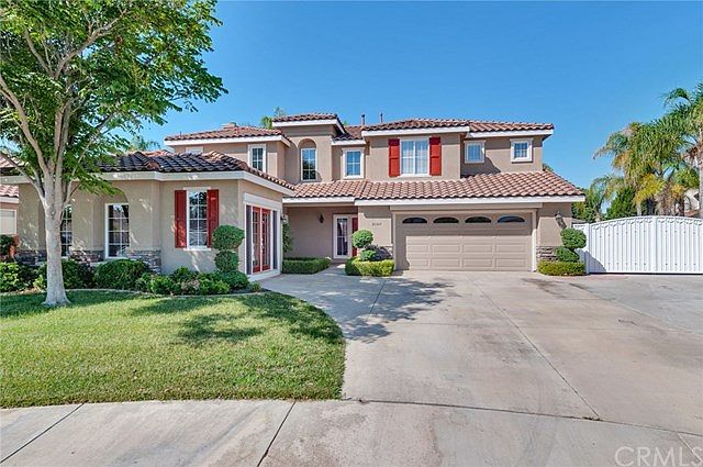 1st image of 26069 Willowbrook Ct