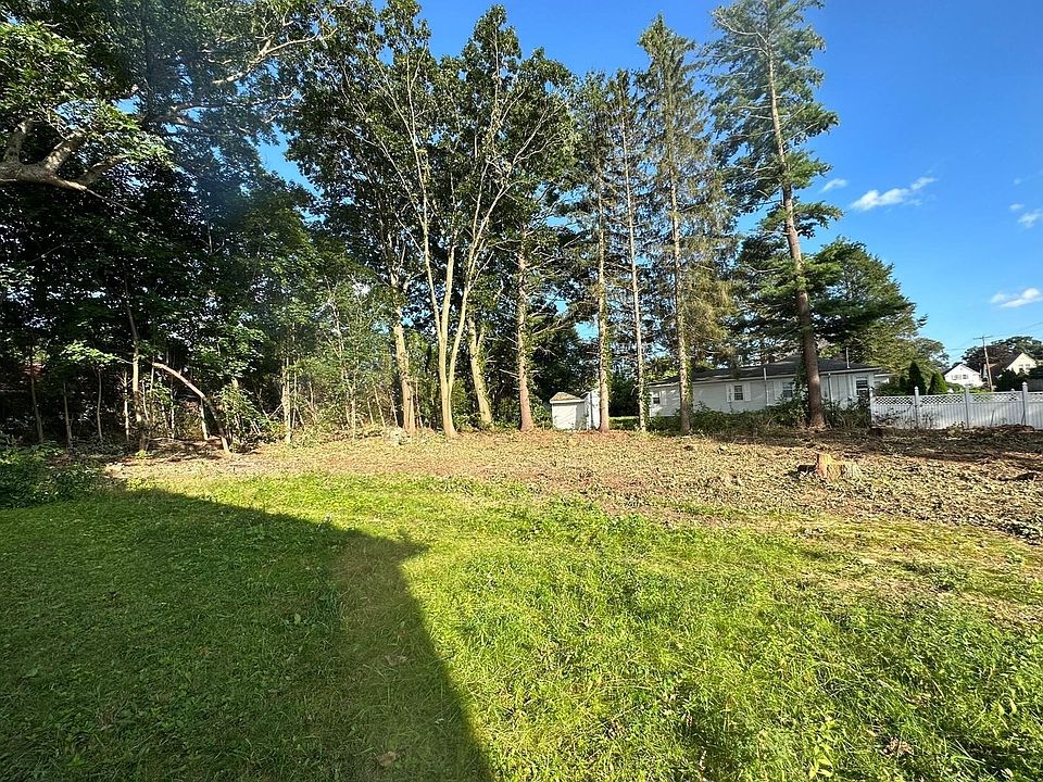 1st image of 32 Stoughton Ave