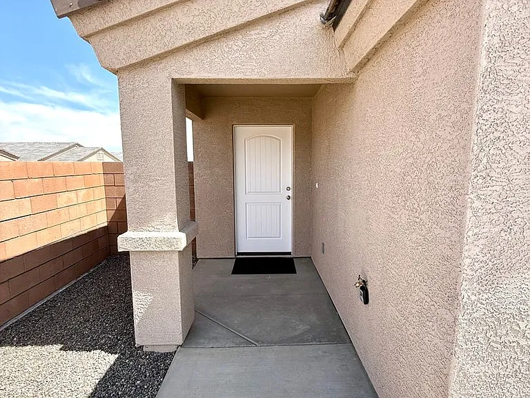 732 Vista Grande Dr — Photo 4