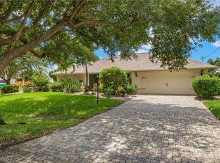 2522 SE 24th Ave, Cape Coral, FL 33904