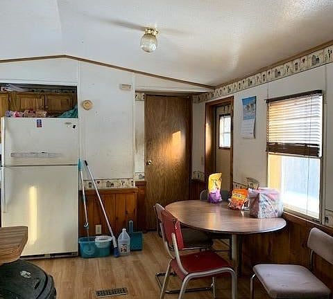 5th image of 560 County Road 21