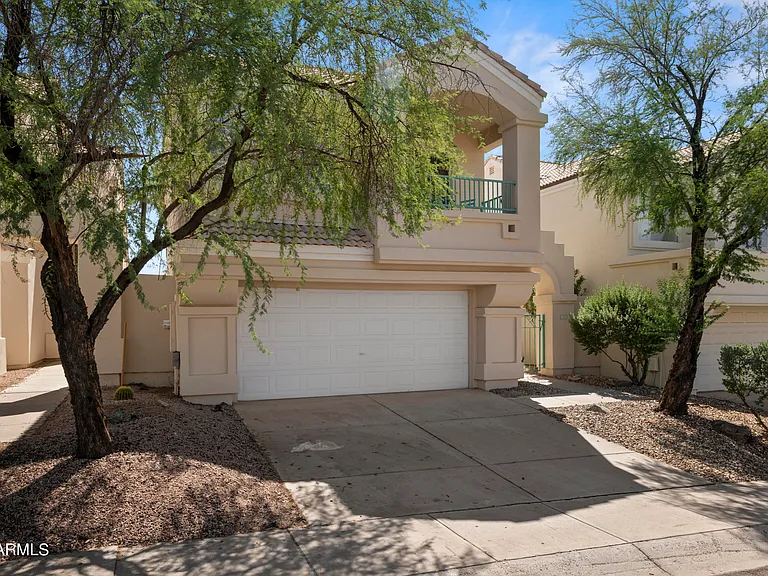 1143 E Amberwood Dr — Photo 4