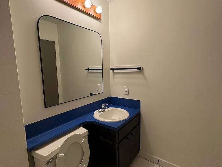 107 E Longspur Blvd — Photo 5