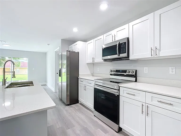 13609 SE 53rd Ave — Photo 5