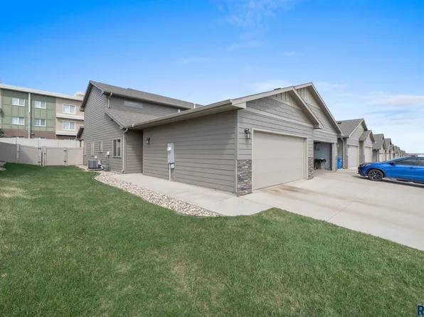 7210 E 45th St, Sioux Falls, SD 57110
