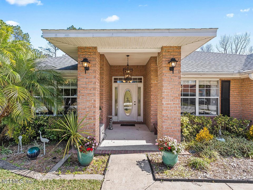 1st image of 30 WOODSIDE Drive