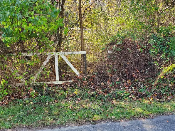 99 Wakashan Ln #4, Earleville, MD 21919