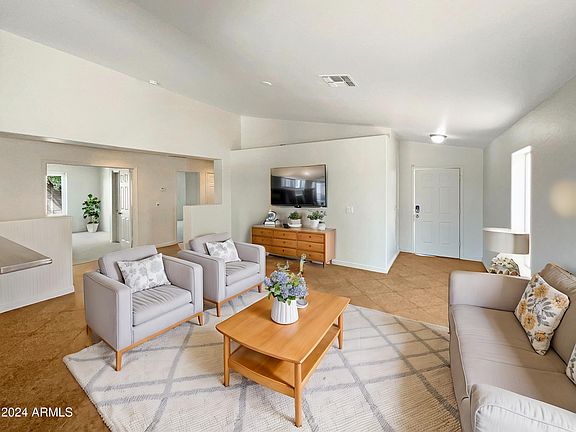 2nd image of 4947 W WARREN Drive