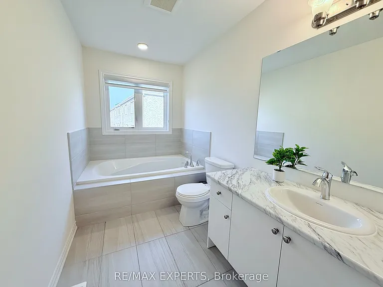2229 Grainger Loop — Photo 19