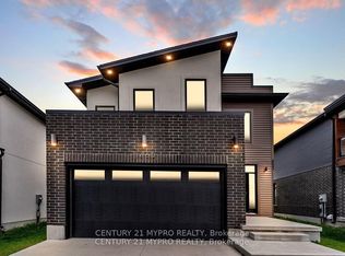 1652 Applerock Ave, London, ON N6G 0X6