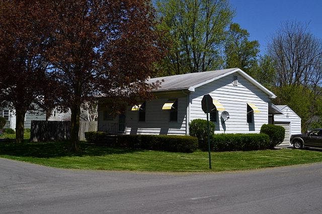 1st image of 3046 Arnold Ave