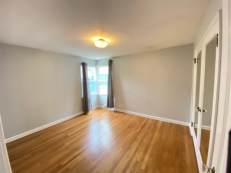 Bedroom #1