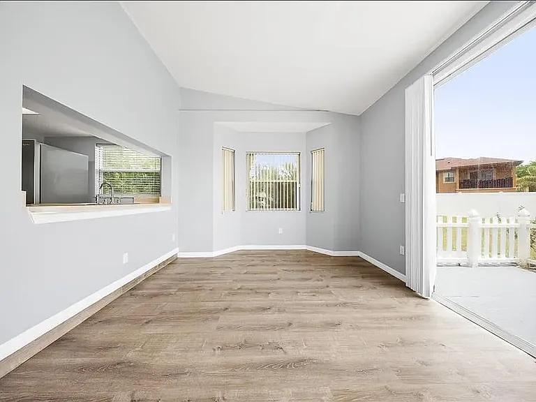 677 Orchid Dr #A — Photo 13