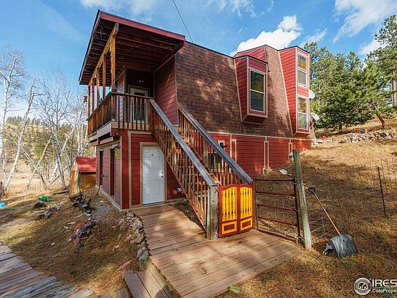 2nd image of 156 Mountain Meadow Ln