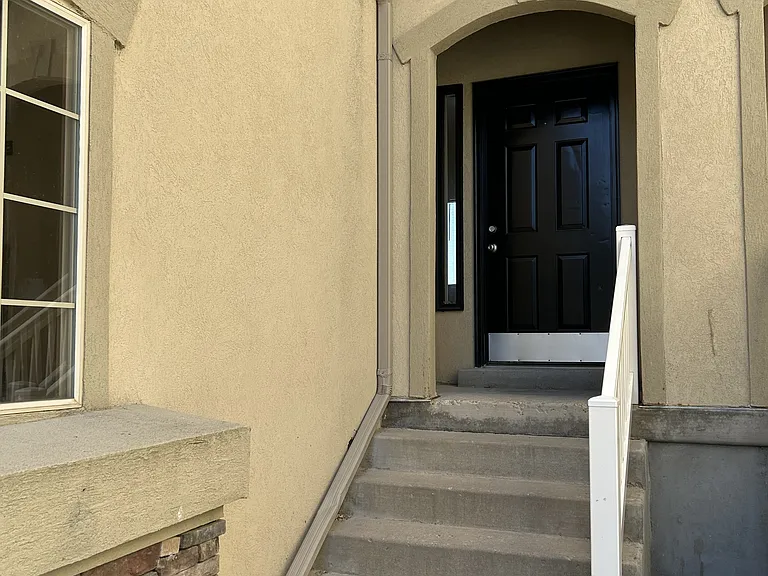 2107 W 2180th St N — Photo 2