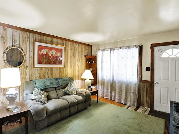 5th image of 126 Brunswick Dr