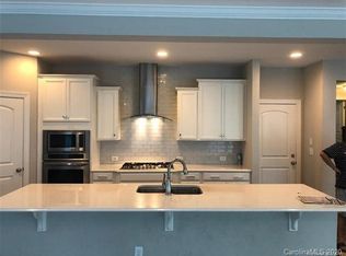 15146 Sapphire Hill Ln, Charlotte, NC 28277