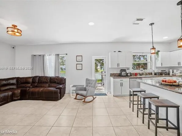 3160 NE 1st Dr #3160, Homestead, FL 33033