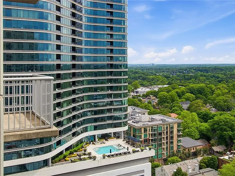 855 Peachtree St NE #1813 — Photo 25