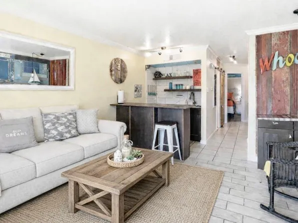 6300 Seawall Blvd #3330, Galveston, TX 77551