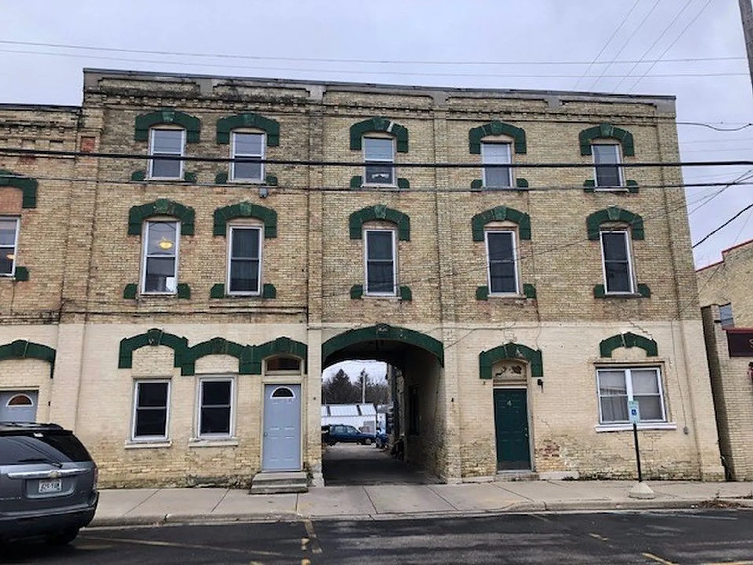 205 Baldwin St. — Photo 1