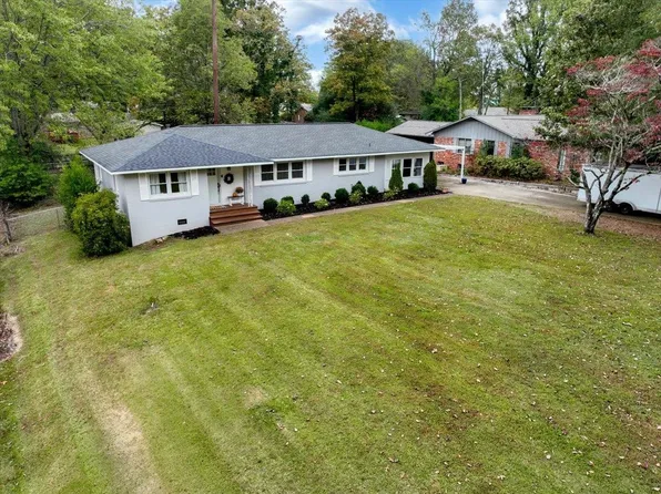 1631 Woodland St NW, Cullman, AL 35055