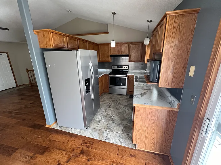 2430 S Gatewood St — Photo 9