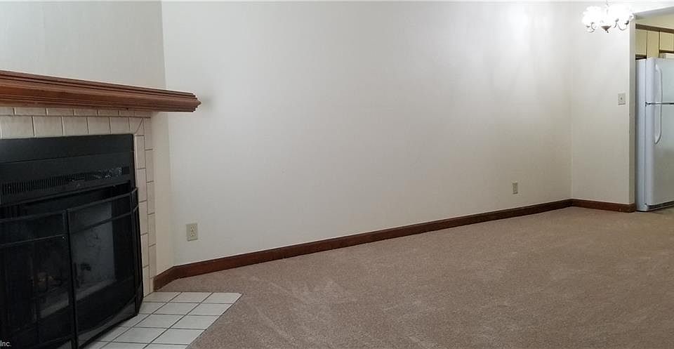 1st image of 305 Green St #4-D