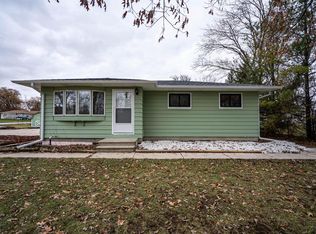 4909 W Minnesota Ave, Franklin, WI 53132