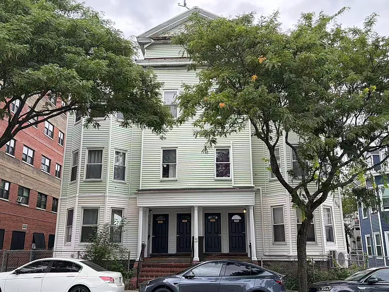 342 Bowdoin St #1 — Photo 1
