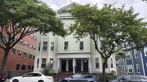 342 Bowdoin St #1 Photo 1