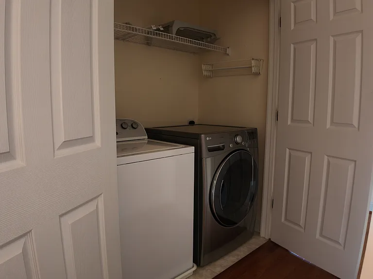 3066 Waterloo Ln — Photo 25