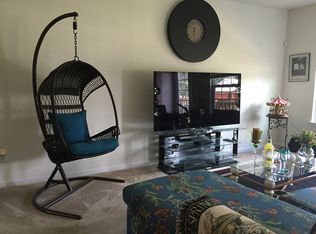 69 Washington Square Cir, Washington, NJ 07882