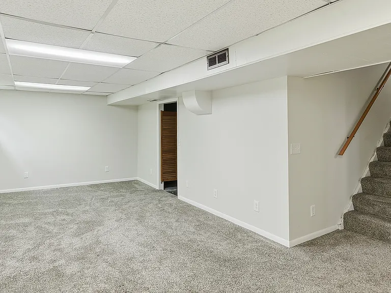 3202 Calhoun St — Photo 19