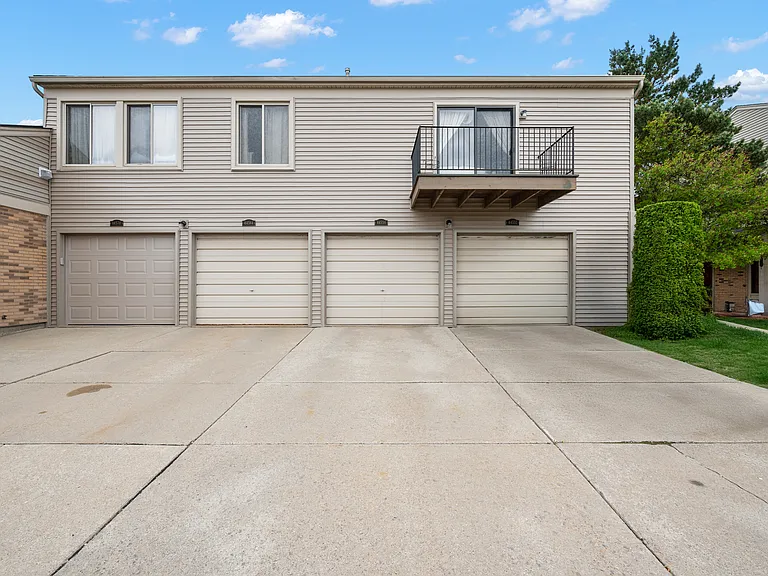 44558 Connecticut Ct — Photo 13