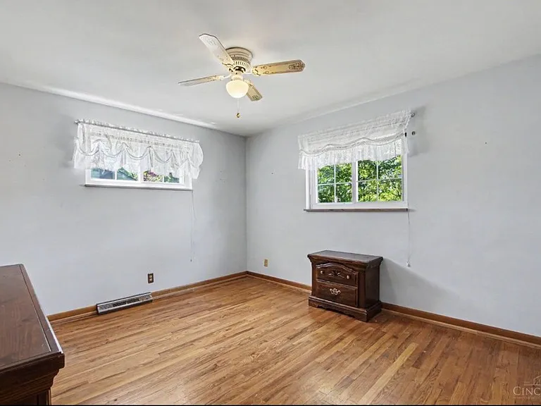 1005 Archland Dr — Photo 6