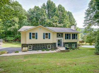 170 Young Rd, Johnson City, TN 37604