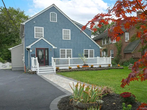 167 Rider Avenue, Patchogue, NY 11772