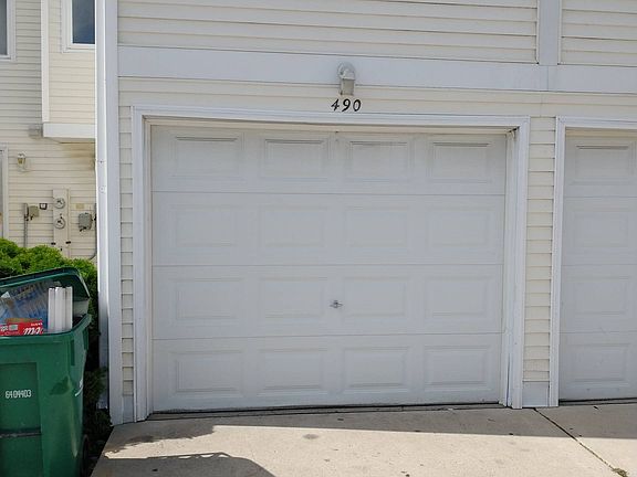 2nd image of 490 Meadow Green Ln #1