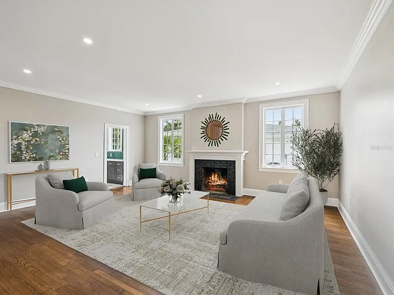456 Gardenia St — Photo 4