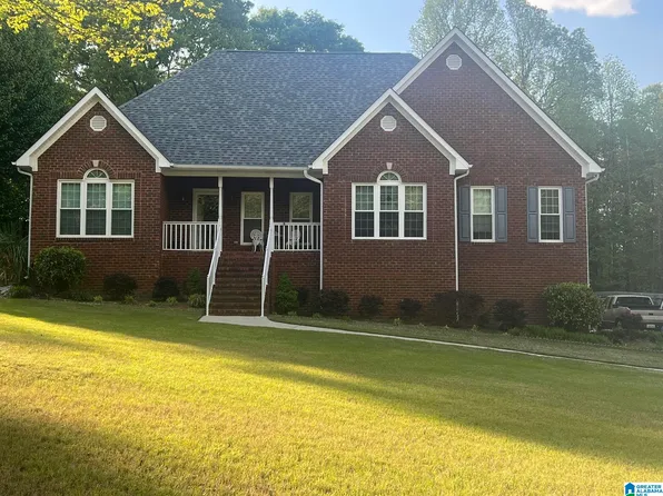 162 Grove Hill Dr, Alabaster, AL 35007