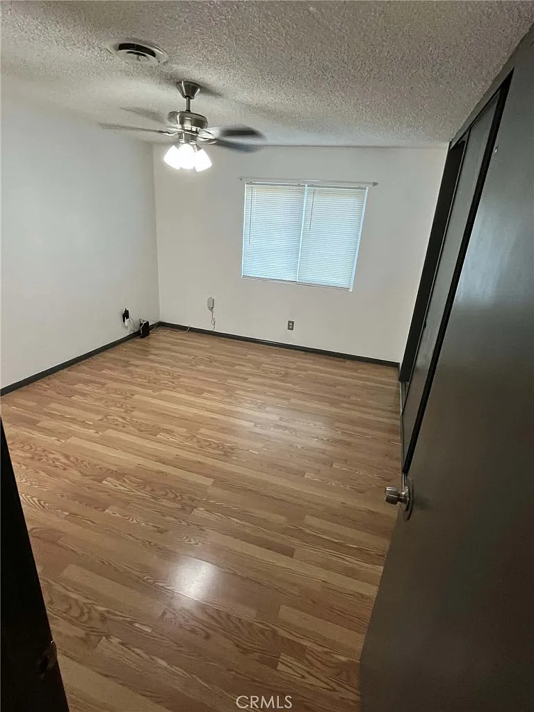 4 bed, 1700 sqft, $2,700 — Photo 4