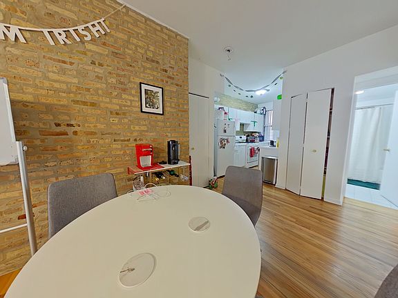 4th image of 1307-17 W Addison St #1315-2A