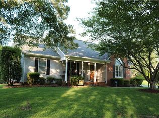 3004 Cedar Crest Ct, Graham, NC 27253