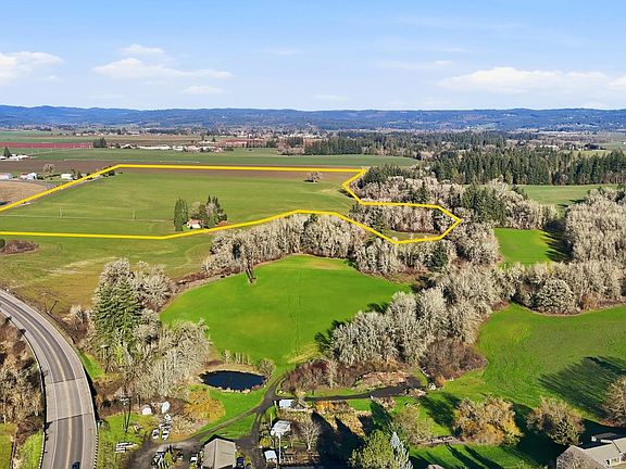 3rd image of 5440 NW Glencoe Rd