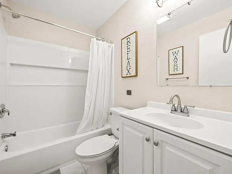Meadowcreek Dr — Photo 7