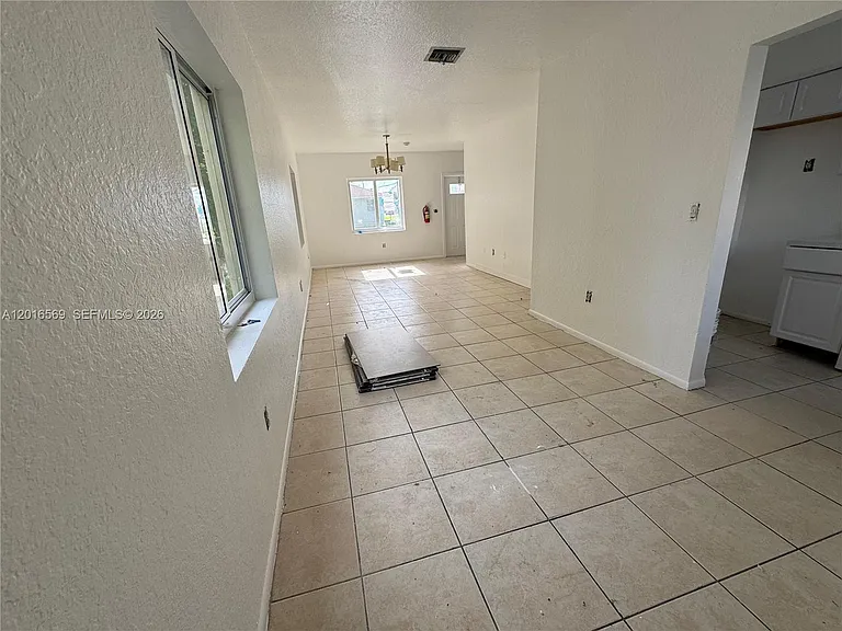 8301 NW 5th Ave #8301 — Photo 7