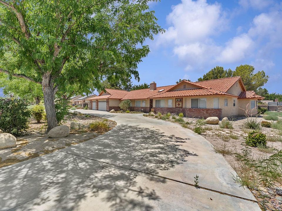 1st image of 43949 Ryckebosch Ln