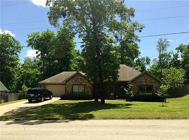 1st image of 625 Jack Dr